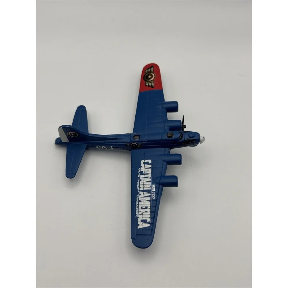 2011 Maisto Captain America Super Squadron Die Cast Plane Lot Of 2 Hellcat & B47